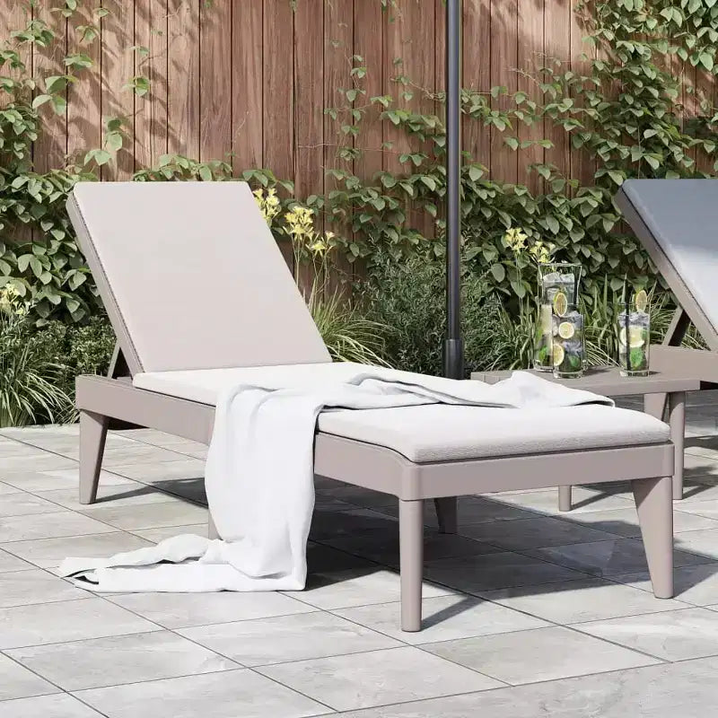 Bain de soleil Chaise longue Lit de repos Meuble de jardin extérieur